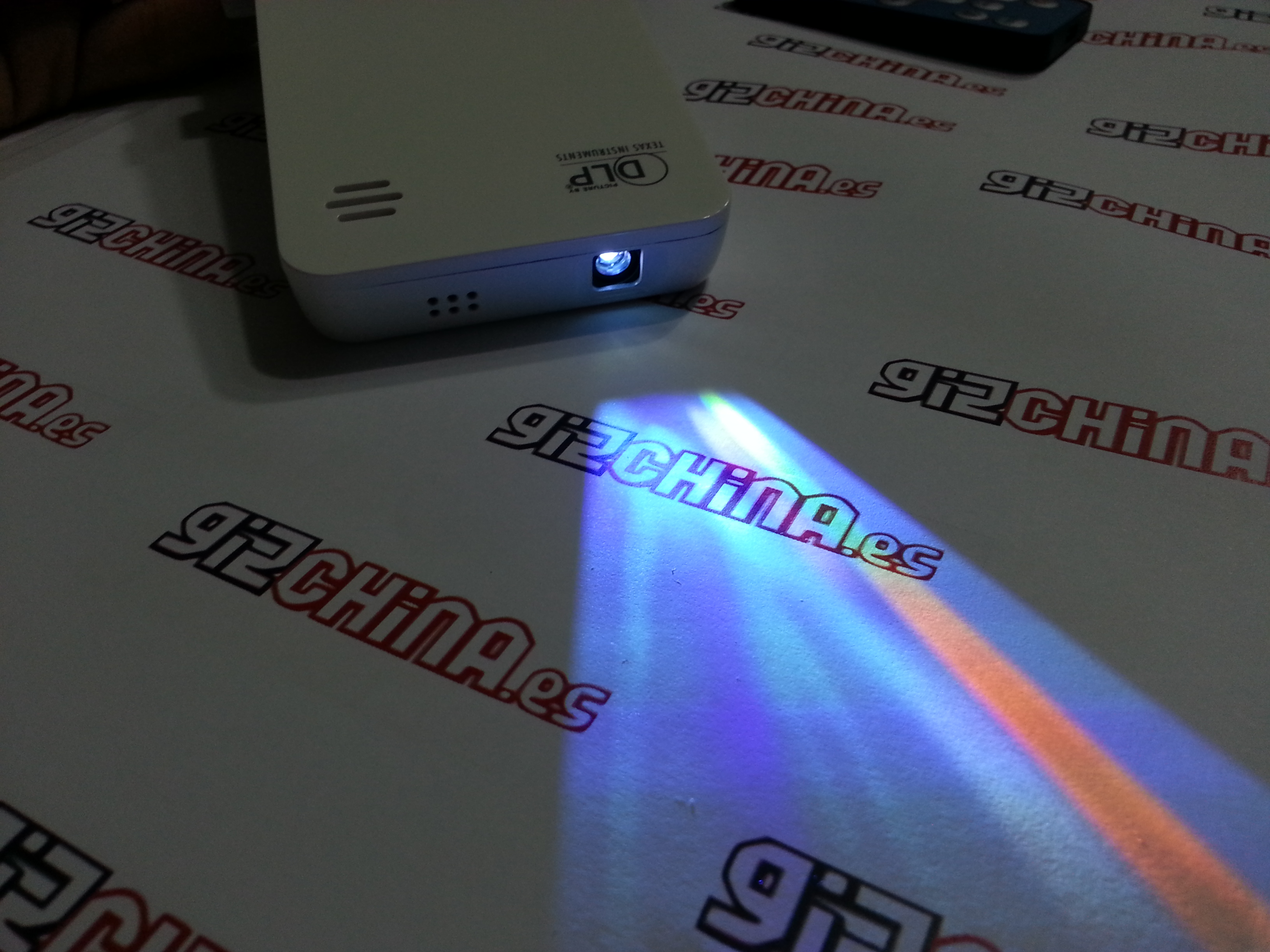 pico proyector multimedia wifi