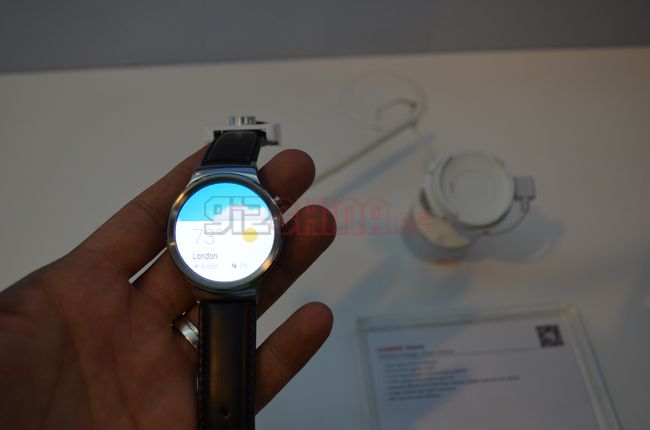 Huawei-watch-mwc15-5